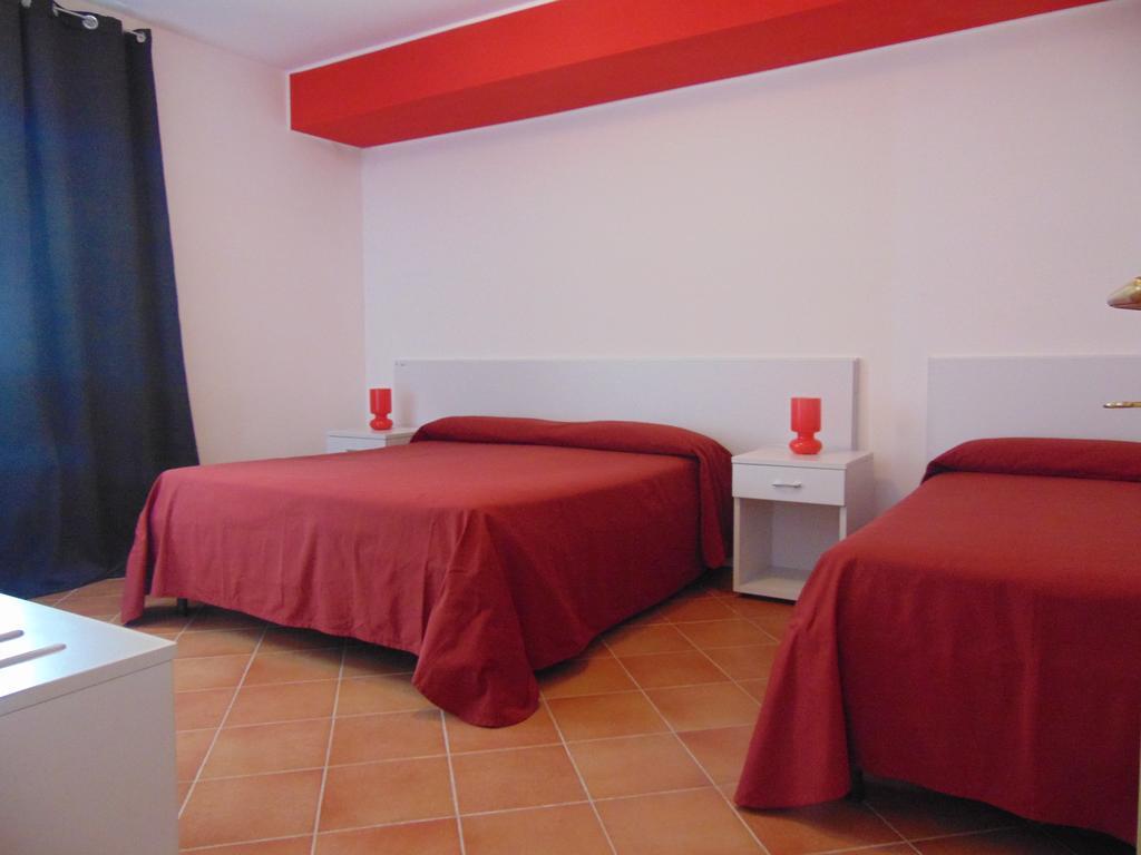Tus'Hotel Apartments Туза Екстериор снимка